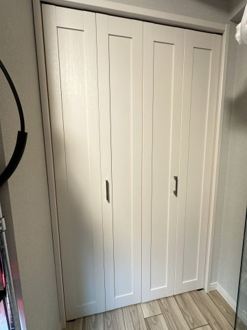 各居室に収納がございます。