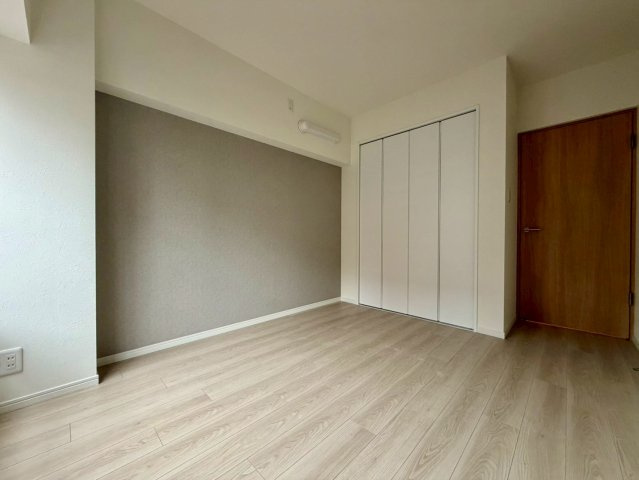 外観：327002165776