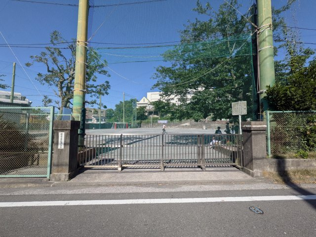 ?風ヶ浦小学校まで約900ｍ