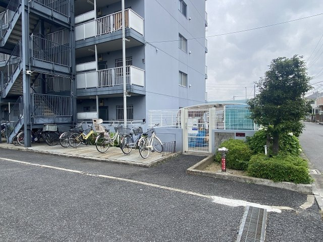 エクレール八潮