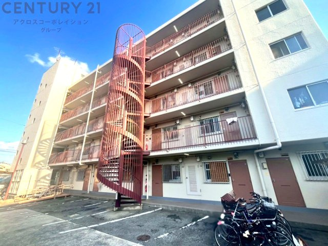 RC造5階建て