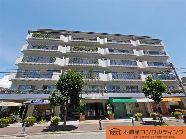 外観：328000629102