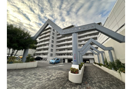 サンハイツ八事富士見A棟の外観