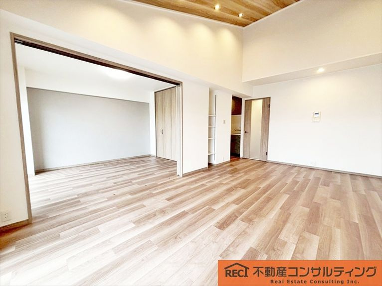 阪急御影駅まで徒歩8分！