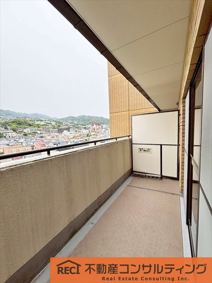 近隣にはスーパーが充実しています