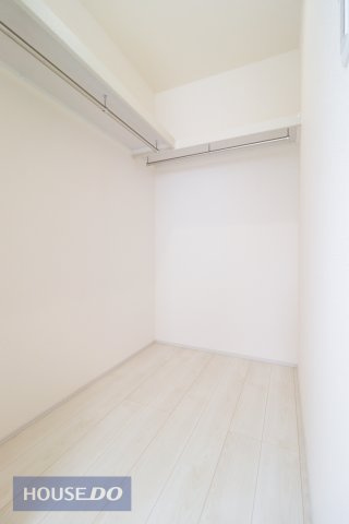 【収納】整理整頓が簡単に！ウォークインクローゼットのある暮らしは面倒な季節の衣替えもスムーズになります！