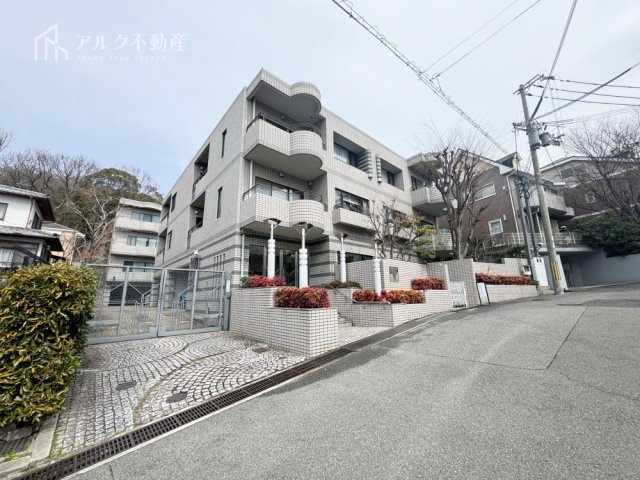 外観：328000648833