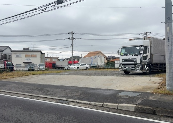 最寄り駅が近いなどの交通アクセスが良い土地だと暮らしやすいですよね。通勤・通学の観点から土地を選ぶことも大切です！自身や家族のライフワークからあったの物件を探しましょう！当社営業がお力になります！