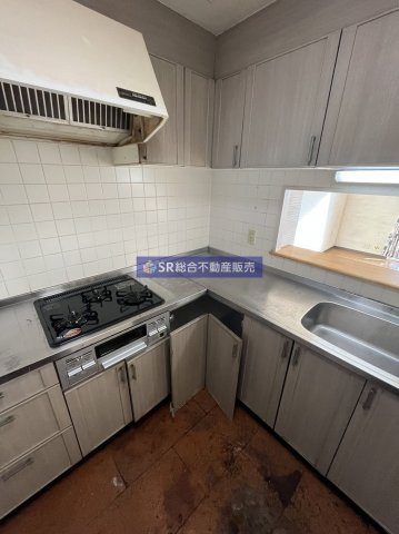 【グランドメゾン小阪のキッチン】