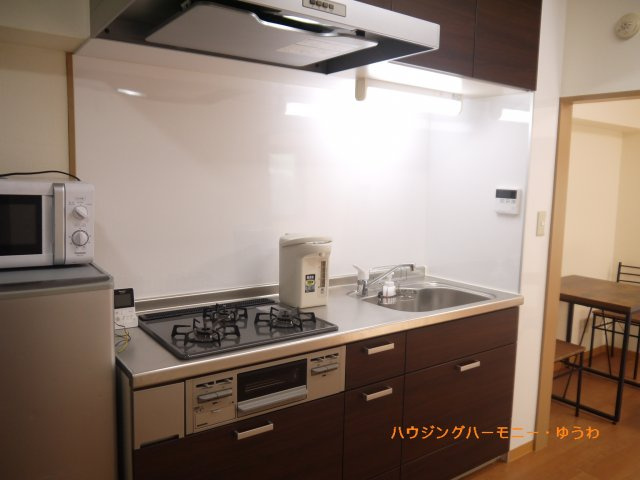 快適な日常を支える機能性と強さがひとつになったキッチンです。