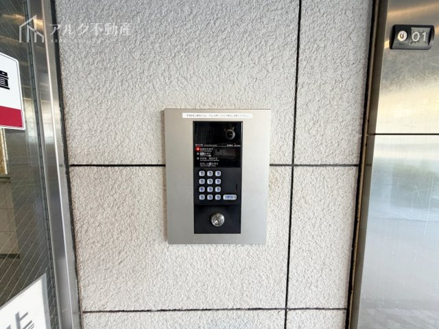 インターホン