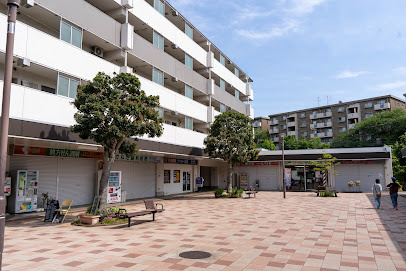 【パークサイド南大沢　みんなが笑顔 広さと豊かな動線が快適な住み心地 の周辺】