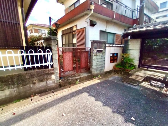 豊富な間取り参考プランあり！お気軽に自由設計相談できます！　当社施工完成建物をモデルとしてご内覧可！