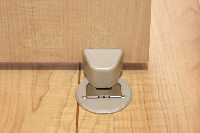 ドアストッパー（写真は同仕様写真）