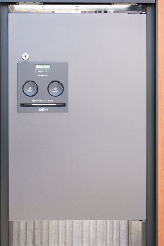 宅配ボックス（写真は同仕様写真）