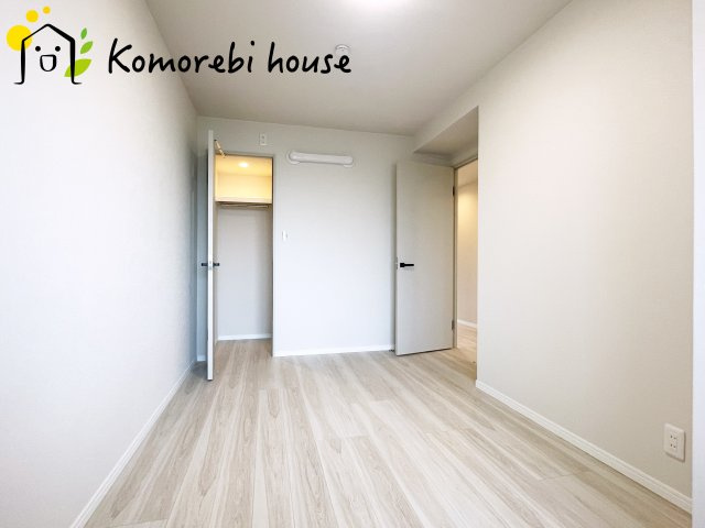使い勝手のいい寝室です