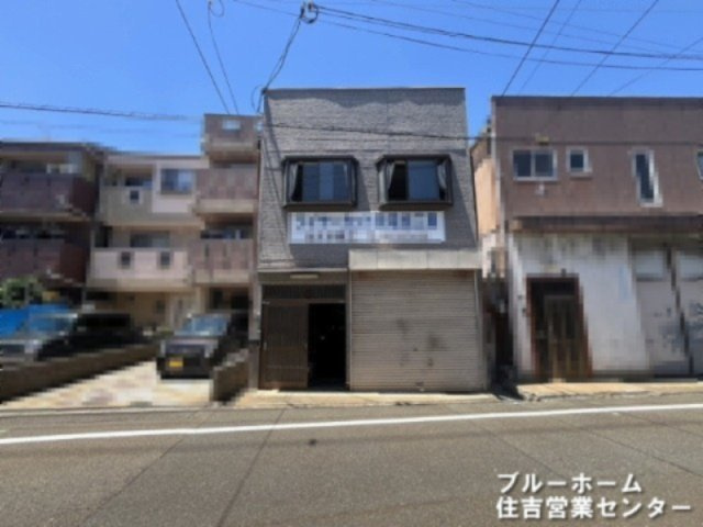 外観：327002601809