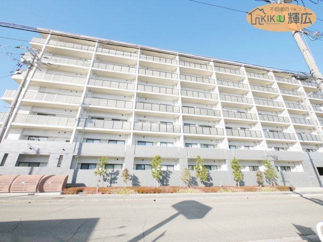 外観：328000444875