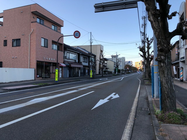 前面道路1