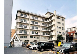 新松戸ハイツの外観