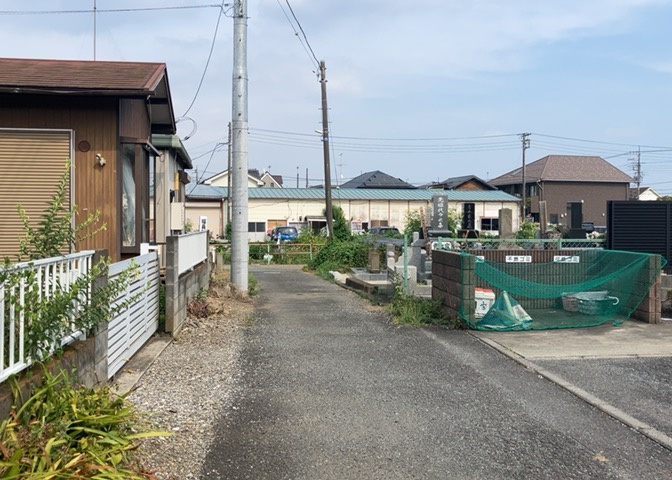 眺望を気にして物件を探す場合、前面に建物が建っていないか現地で確認しましょう！前面に建物があると景色はもちろん、日当たりや風通しにも影響が出てきます。住んだ時のことを想像しながら現地見学をしましょう。
