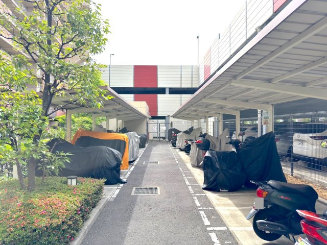 バイク置き場