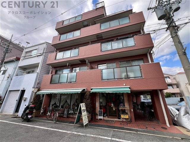 鉄筋コンクリート造5階建て