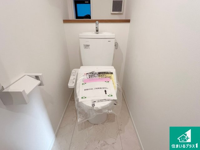 1・2階の2ヶ所にあるので、朝の忙しい時間の順番待ちもなく、深夜の利用にも大変便利です。