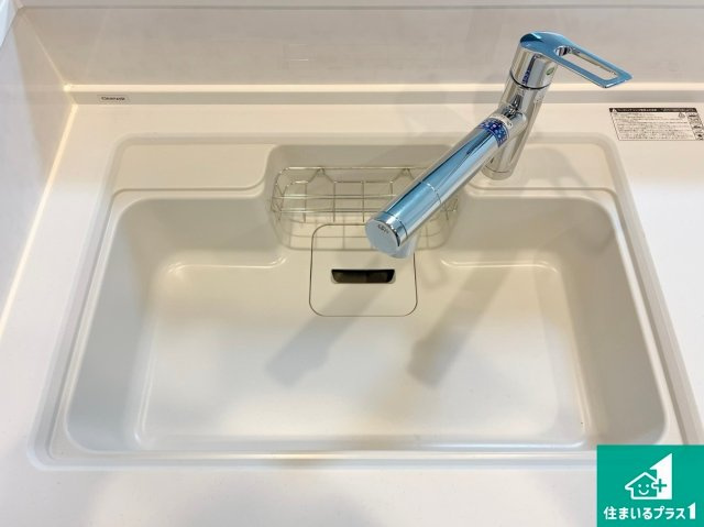 広々としたシンクで食器洗いも楽々！