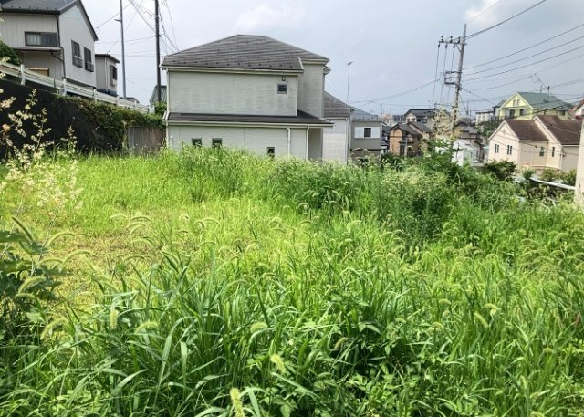 物件の詳細については、現地を見てわかること以外に、役所や法務局などで調べないとわからないことがあります。そのため、現地に行く場合は、もしこの物件を買ったらどのような生活ができるかをイメージしましょう。