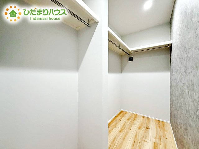 寝室にはウォークインクローゼットを完備。スッキリ片付いた寝室が睡眠の質を上げてくれます。