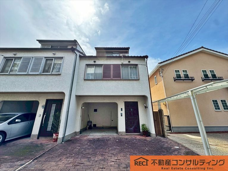 外観：328000625700