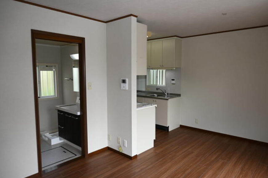 リビングダイニング約11.4帖