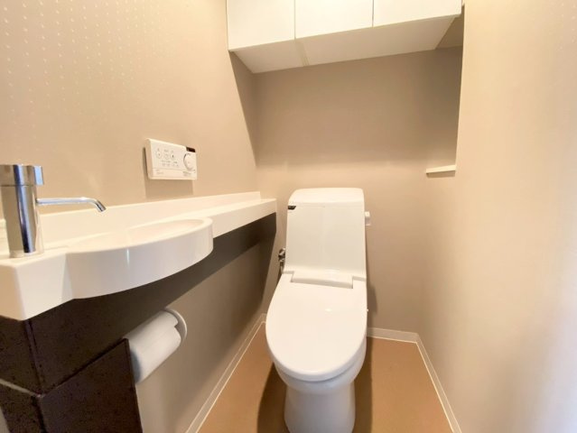 落ち着いたトイレです
