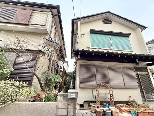 ■お好きなハウスメーカーで建築可能です！　■土地面積約31坪