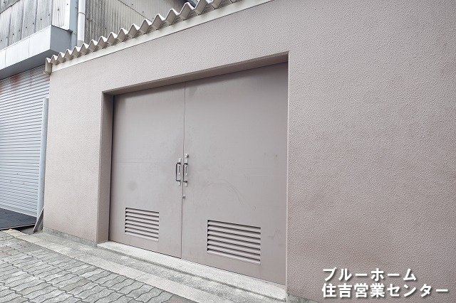 ゴミ置き場がございます！