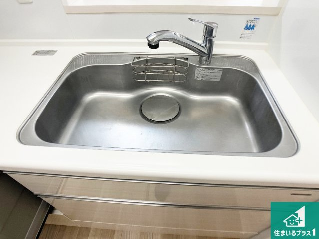 広々としたシンクで食器洗いも楽々！