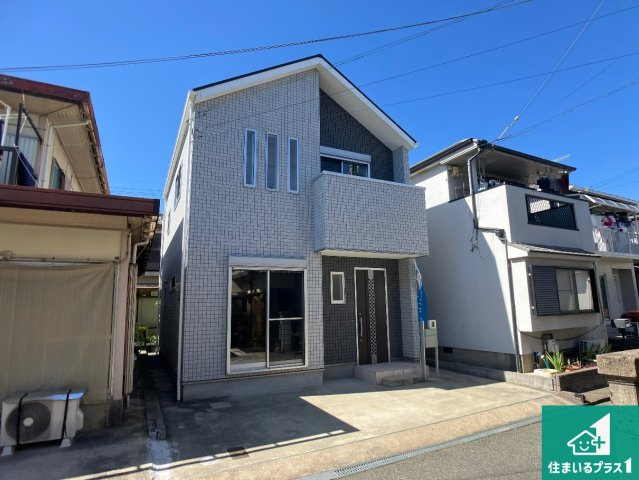 周辺は落ち着いた街並みの住宅地！子育てがしやすい住環境です！気になることがありましたら、お気軽にお問い合わせください！