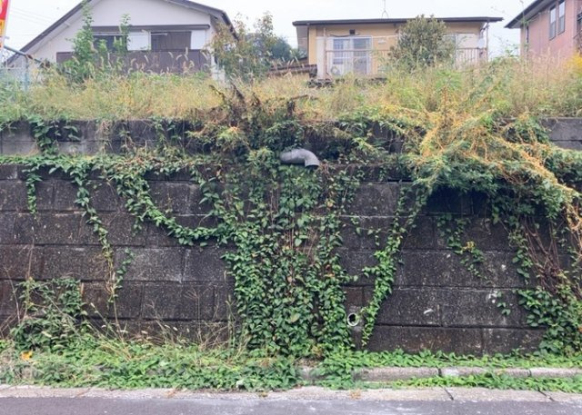 土地探しをしていると都市計画区域という言葉を目にすると思います。法律によって、都道府県知事や国土交通大臣が指定するエリアのことを指しており、都市計画区域は市街化区域と市街化調整区域に分けられています。