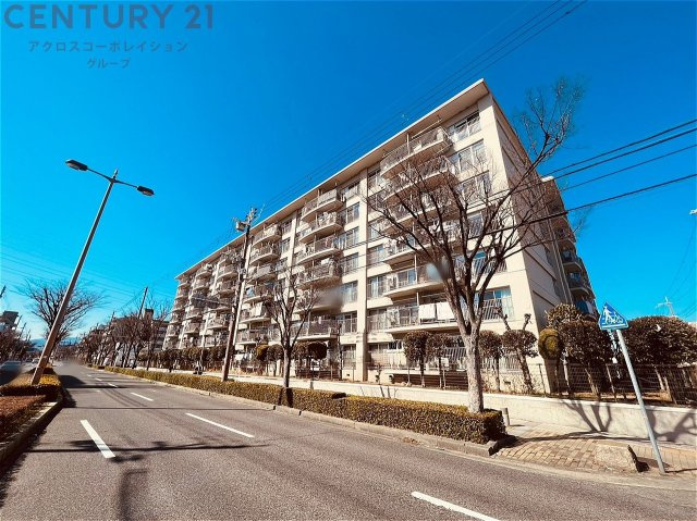鉄筋コンクリート造7階建て