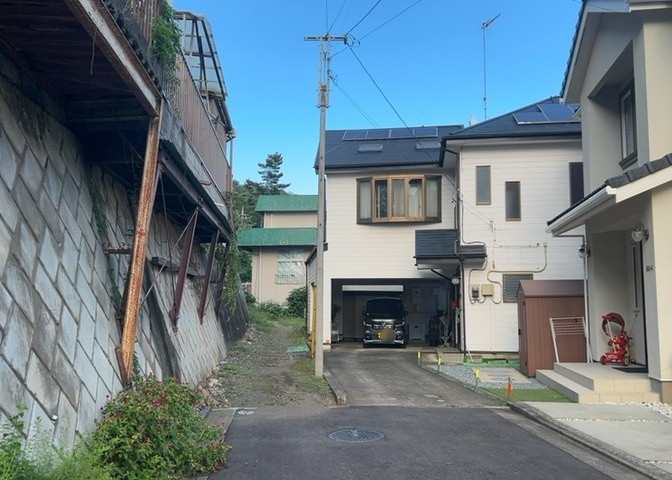 眺望を気にして物件を探す場合、前面に建物が建っていないか現地で確認しましょう！前面に建物があると景色はもちろん、日当たりや風通しにも影響が出てきます。住んだ時のことを想像しながら現地見学をしましょう。