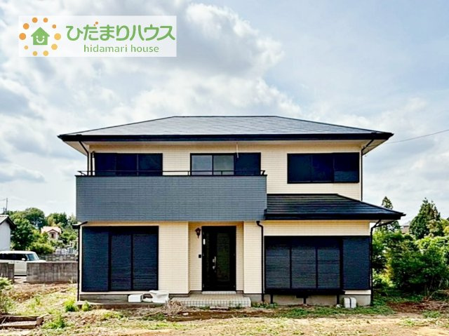 敷地広々190坪！！広ーいお庭で家庭菜園なども実現できちゃいますね(*^^)v