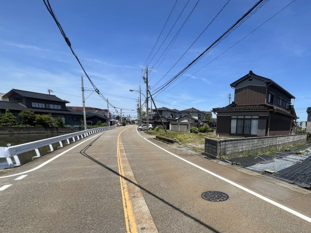 前面道路融雪つき