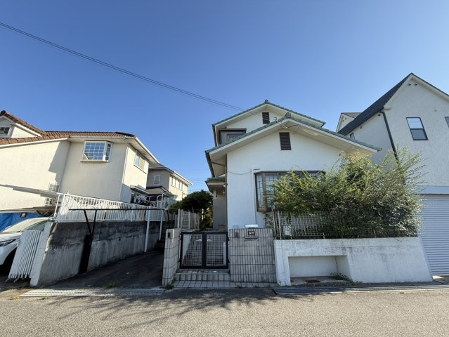 解体更地渡しとなります。