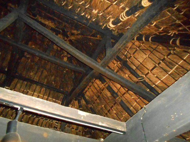 築100年の古民家の屋根の裏側！