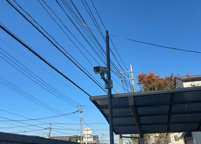 受付はマンションコンシェルジュがいる場合もあれば、管理人が滞在する小部屋を総称して呼ぶことがあります。主にエントランスに設置されていることから、防犯面でも期待ができます。防犯設備がない場合はより安心！