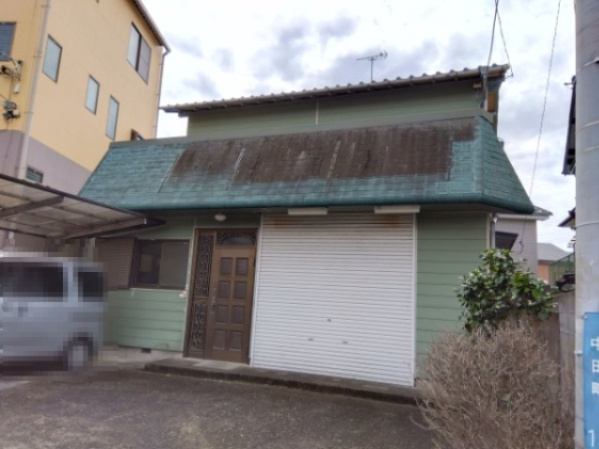 国道1号線・国道136号線まで車で5分です。駅・バス停まで徒歩1分の好立地です。イトーヨーカドー三島店も近くにあります。