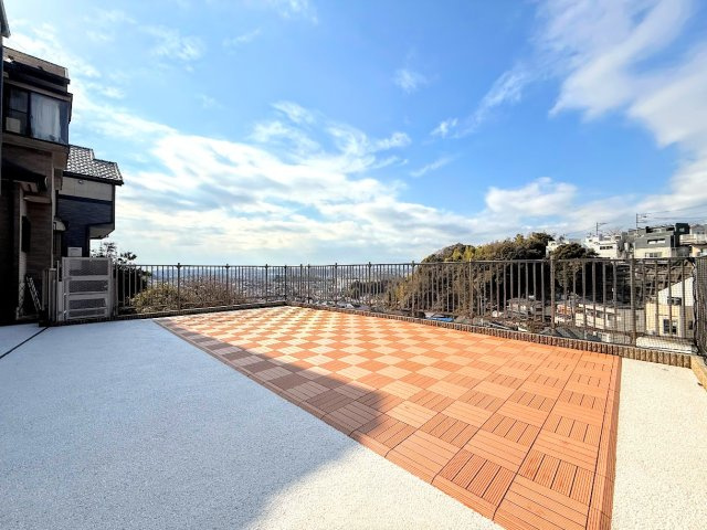 ◆日当たり良好なバルコニー！毎日のお洗濯にも嬉しいですね！　