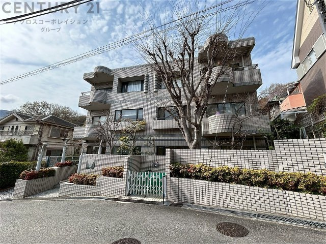 RC造4階建て