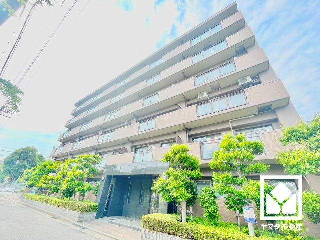 そんな“暮らしの質”にこだわった一邸です。この住宅は、日々の暮らしをそっと支えてくれます。